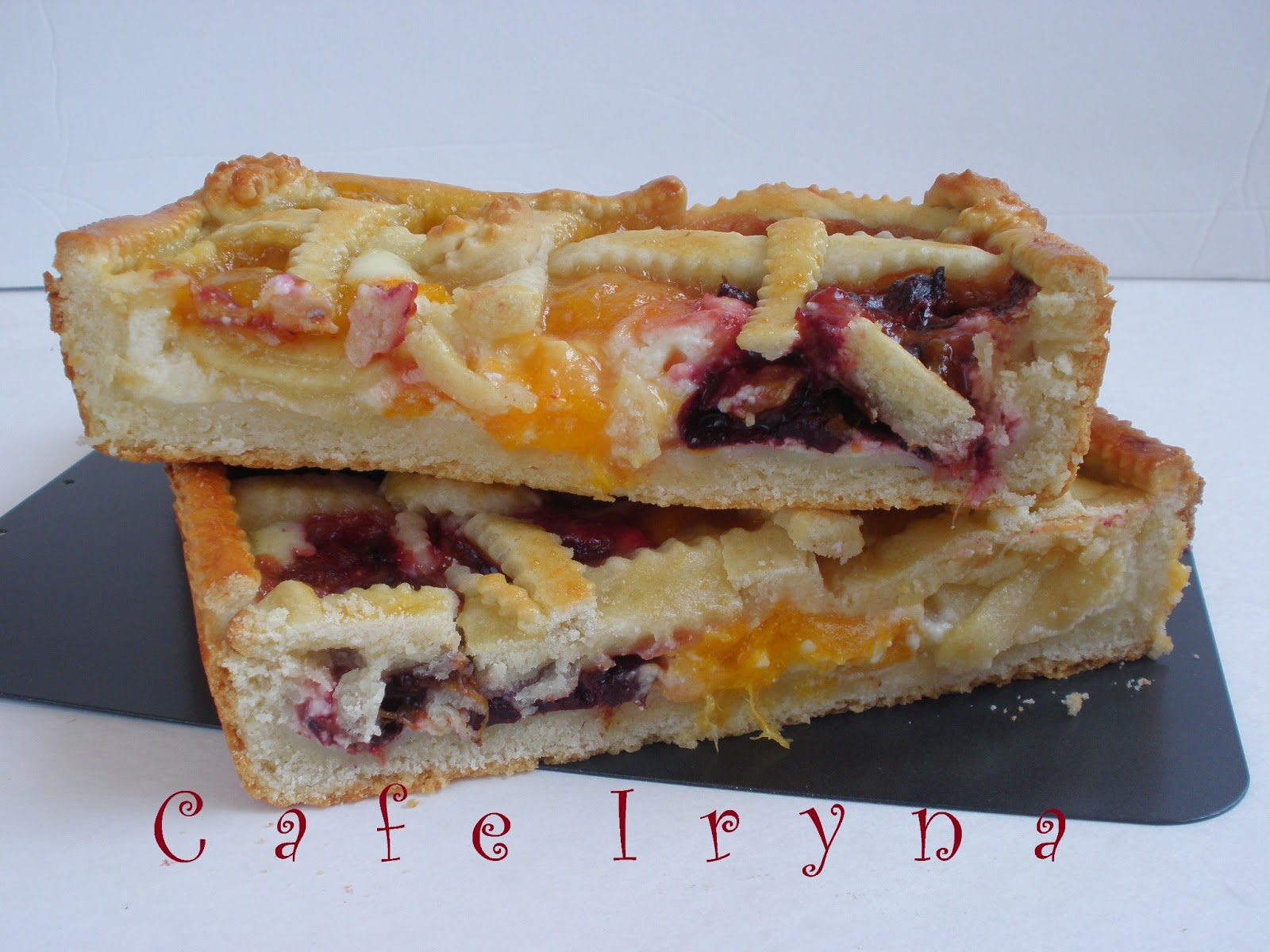 Песочный пирог с фруктами